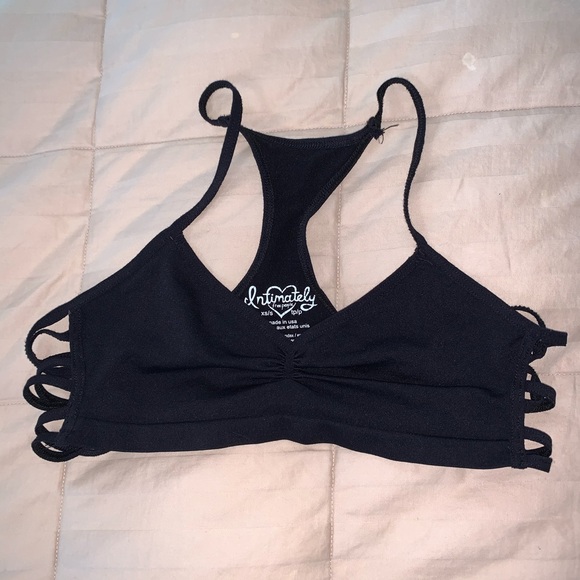 Strappy Side Cross Seamless Racerback Bralette - Picture 3 of 5